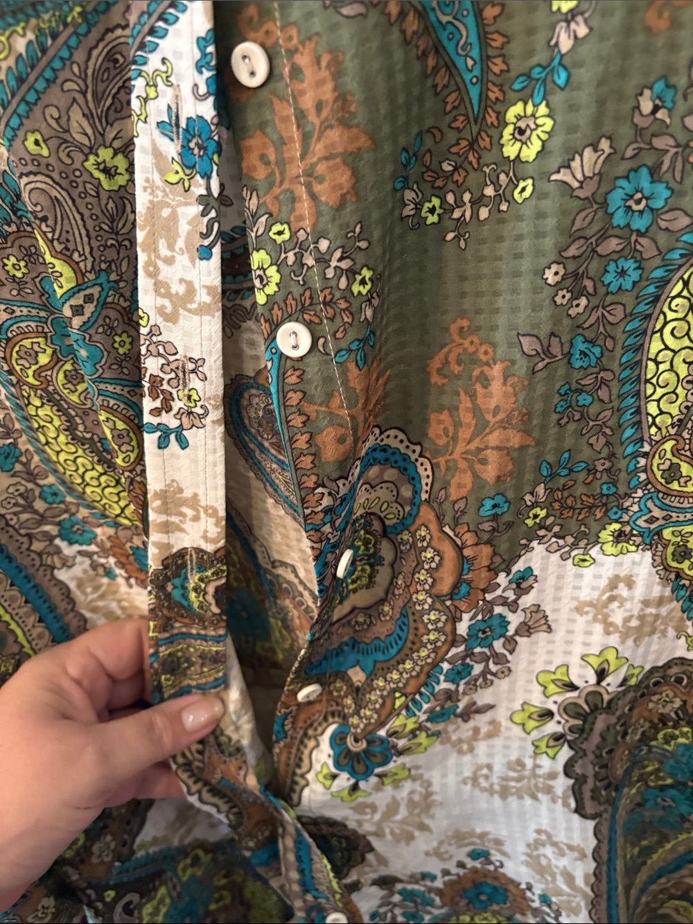 Alia Woman Paisley Button-Up Blouse 3/4 sleeve - Picture 4 of 5